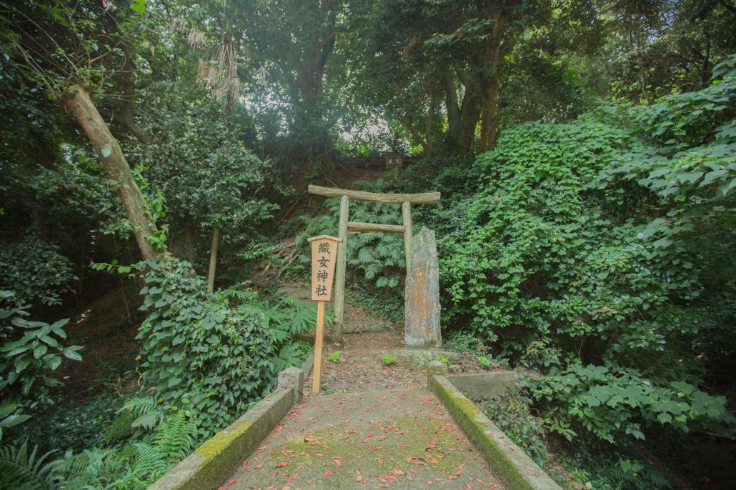 織女神社