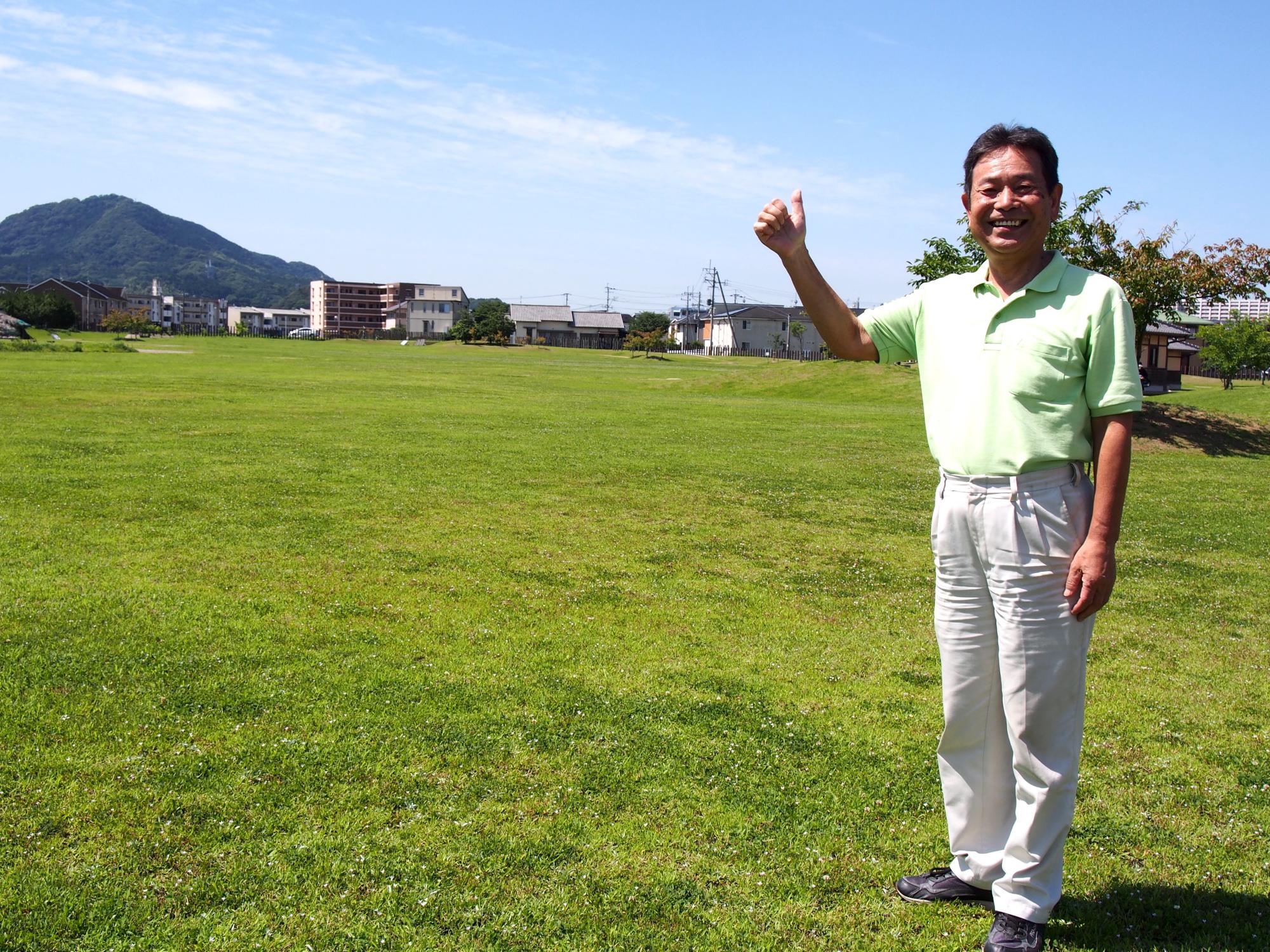 村長の山田久さん（撮影のためマスクを外しています）