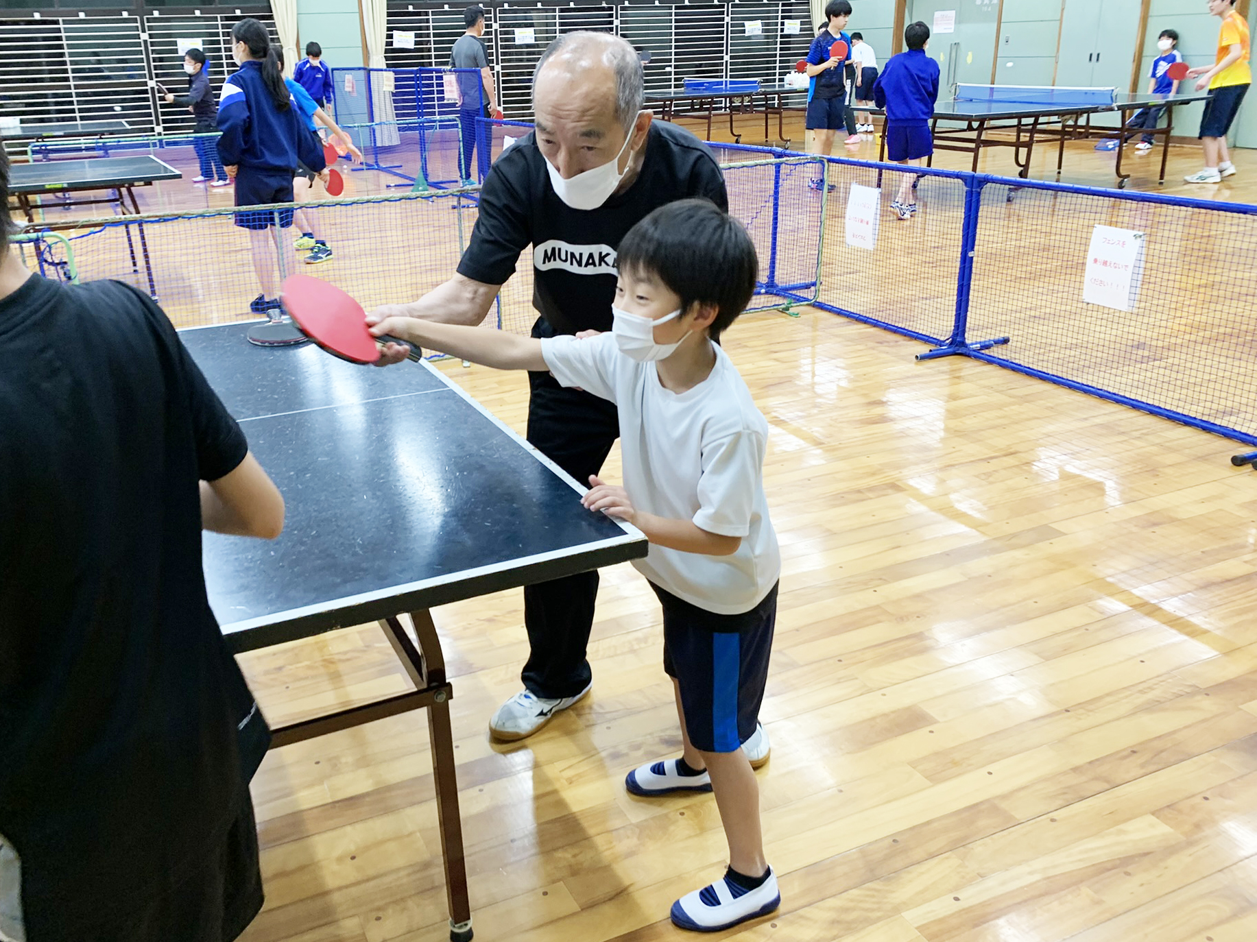 フォームが崩れたら先生が指導してくれます