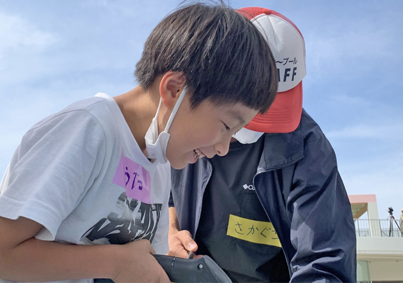 水圧で文字が吹っ飛ぶハプニングも！