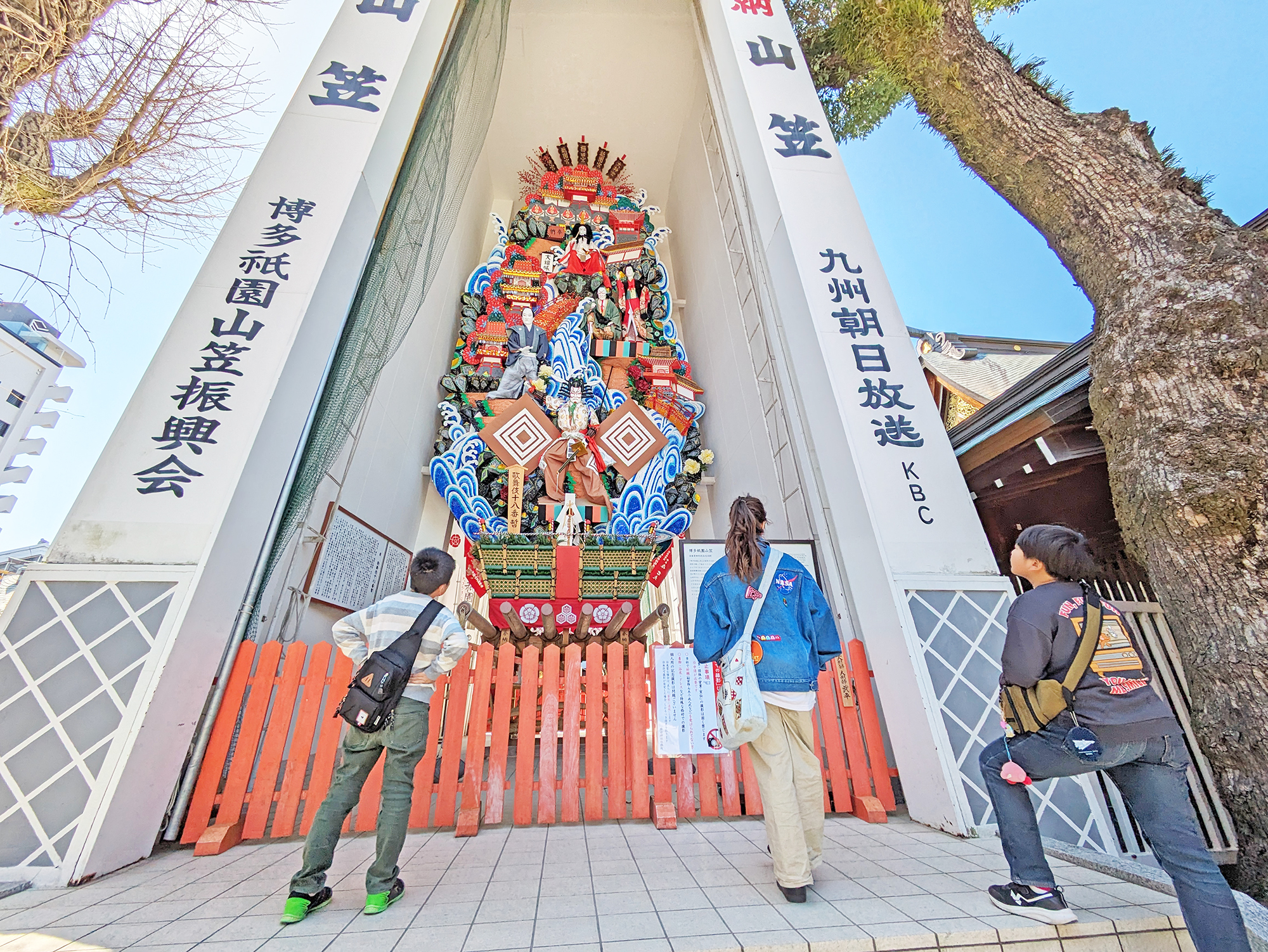 せっかくなので、隣接する櫛田神社も訪れました