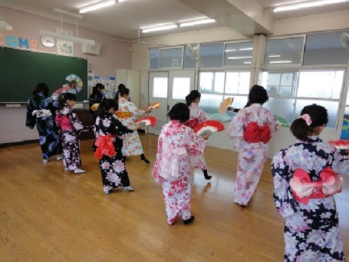 日本舞踊クラブ