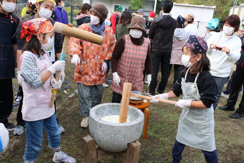 30餅つき1