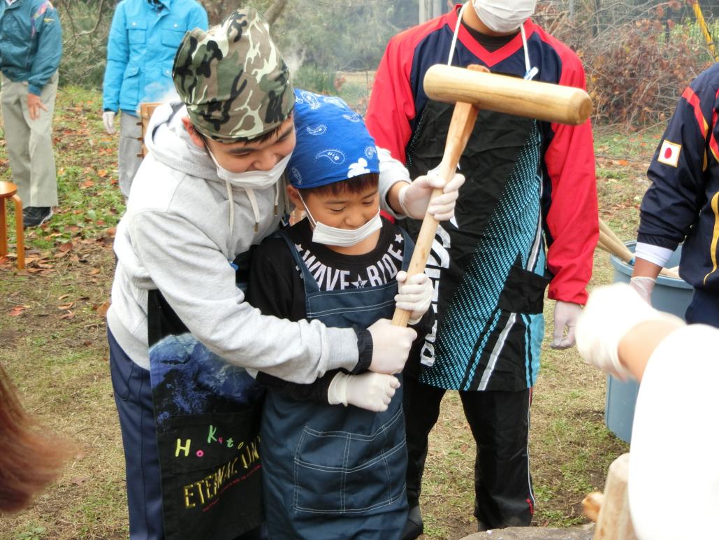 30餅つき4