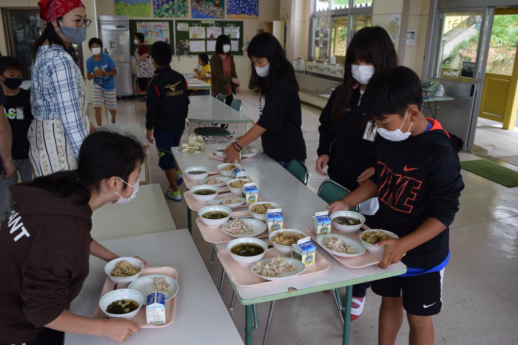 給食開始