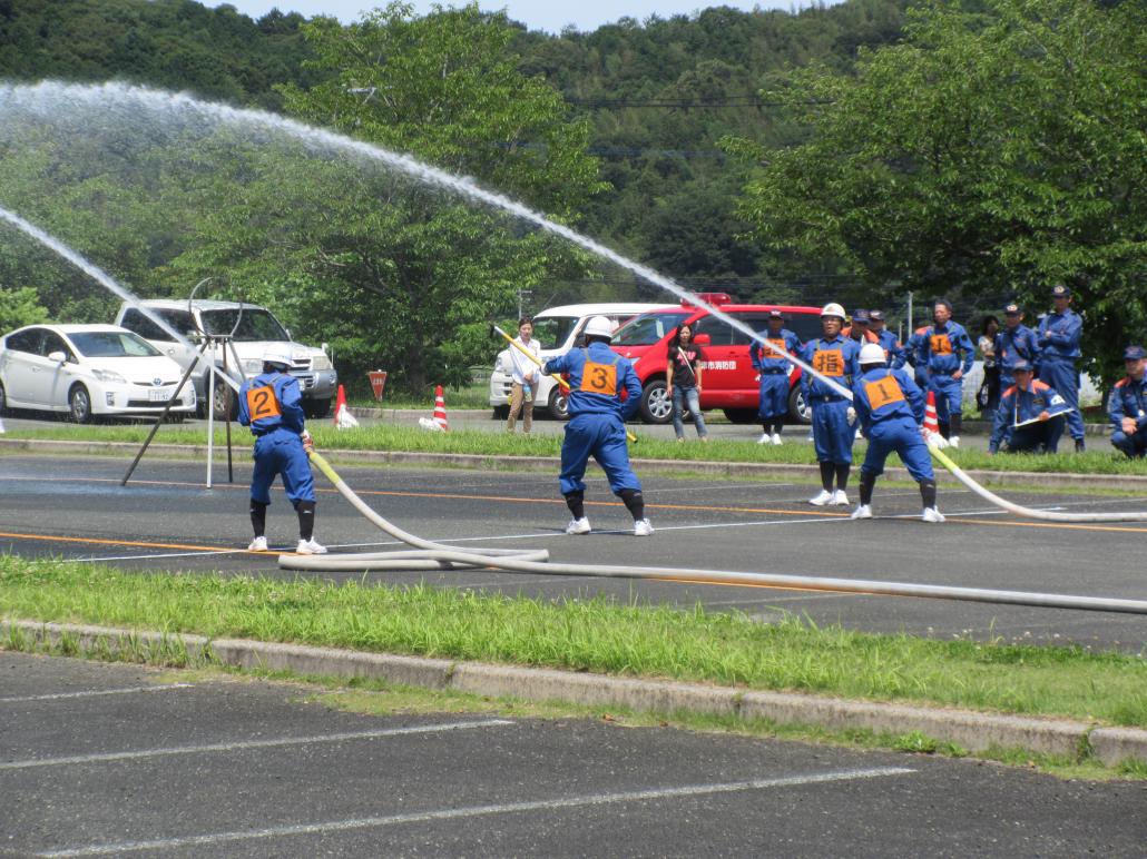 消防操法大会の画像