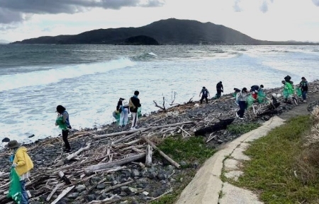 海岸掃除